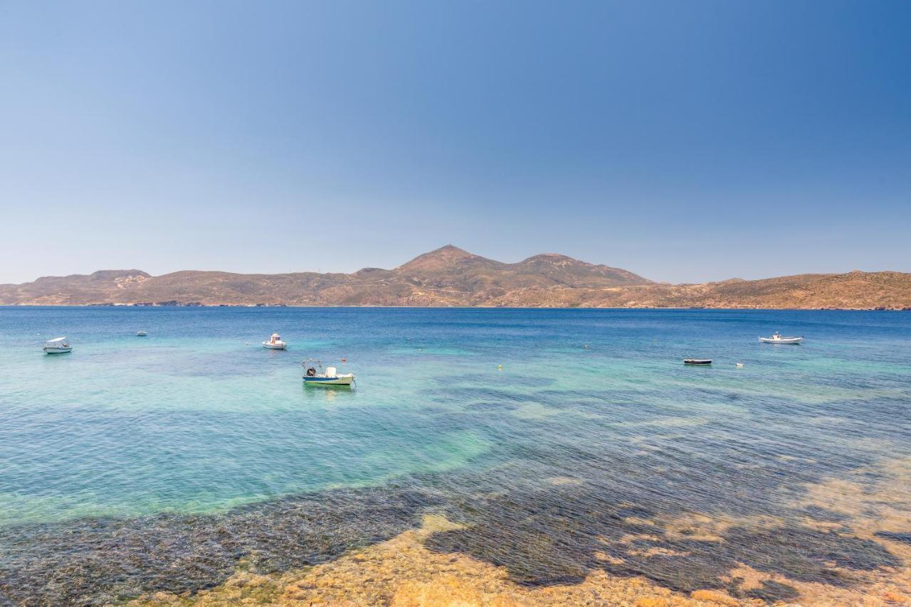 The Colourful Land Milos Klima  外观 照片
